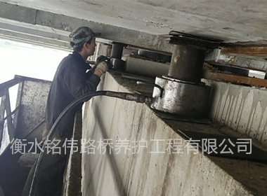 涌泉高架桥支座更换